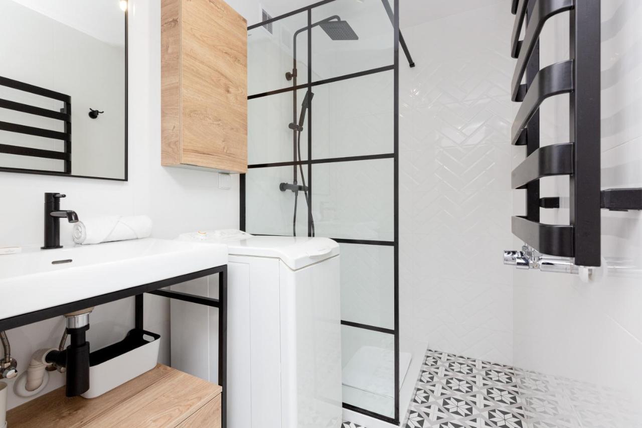 City Center Mezzanine Studio Chmielna By Noclegi Renters 바르샤바 외부 사진